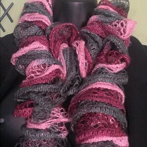 Elegant Pink and Gray Ruffled Scarf